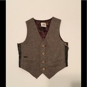 Fore Axel & Hudson Herringbone Vest