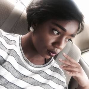 Meet your Posher, Peterra monique