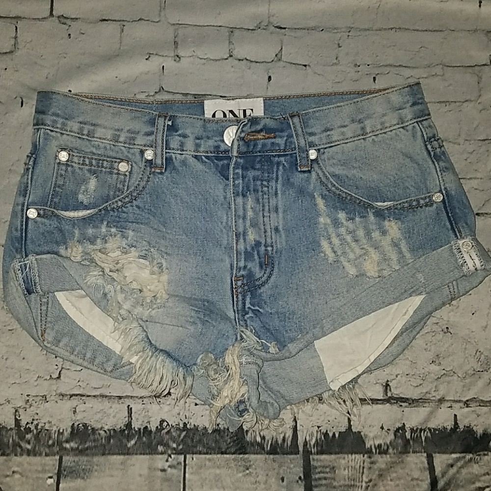 One Teaspoon Bandits Size 24!