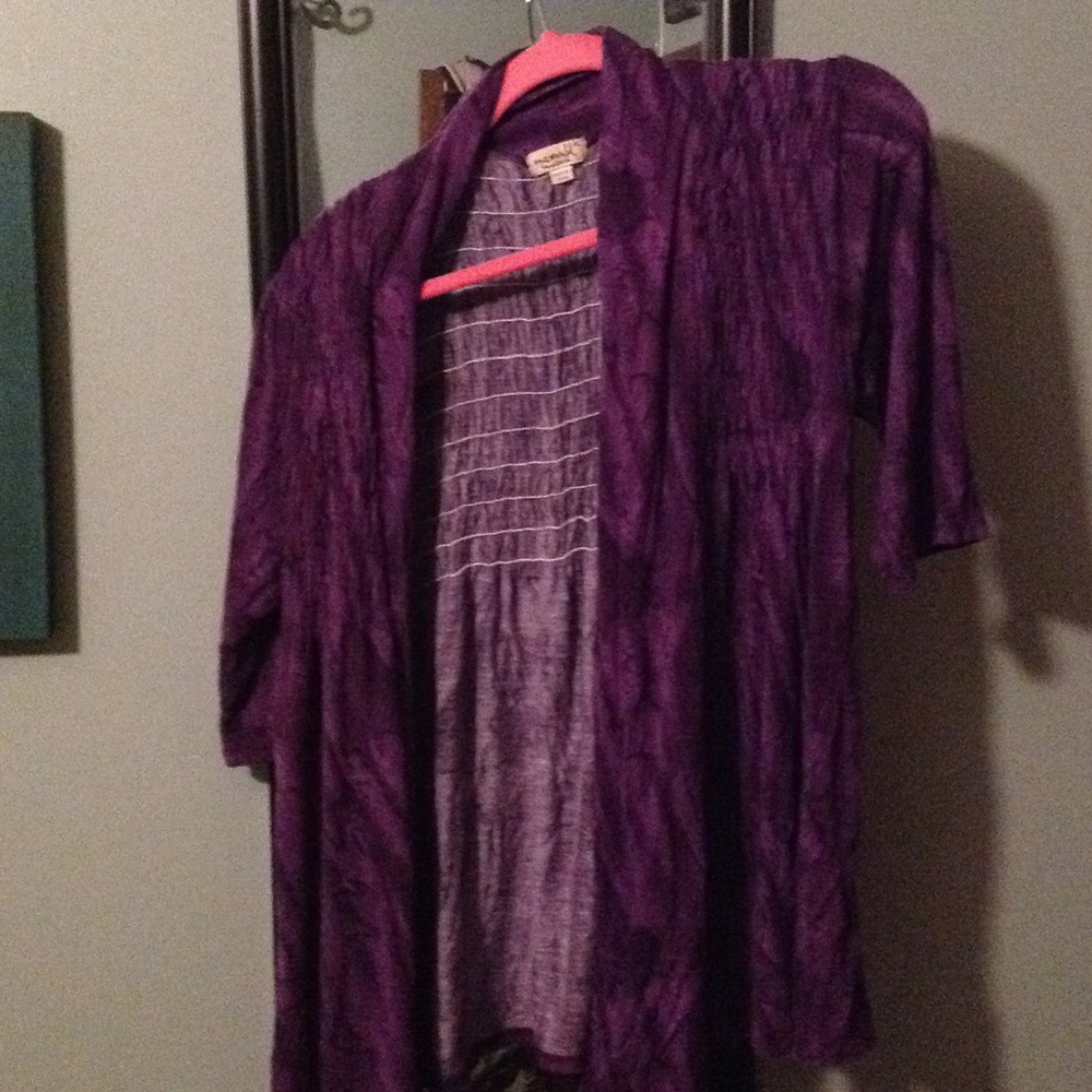 Emerald Womens purple cardigan