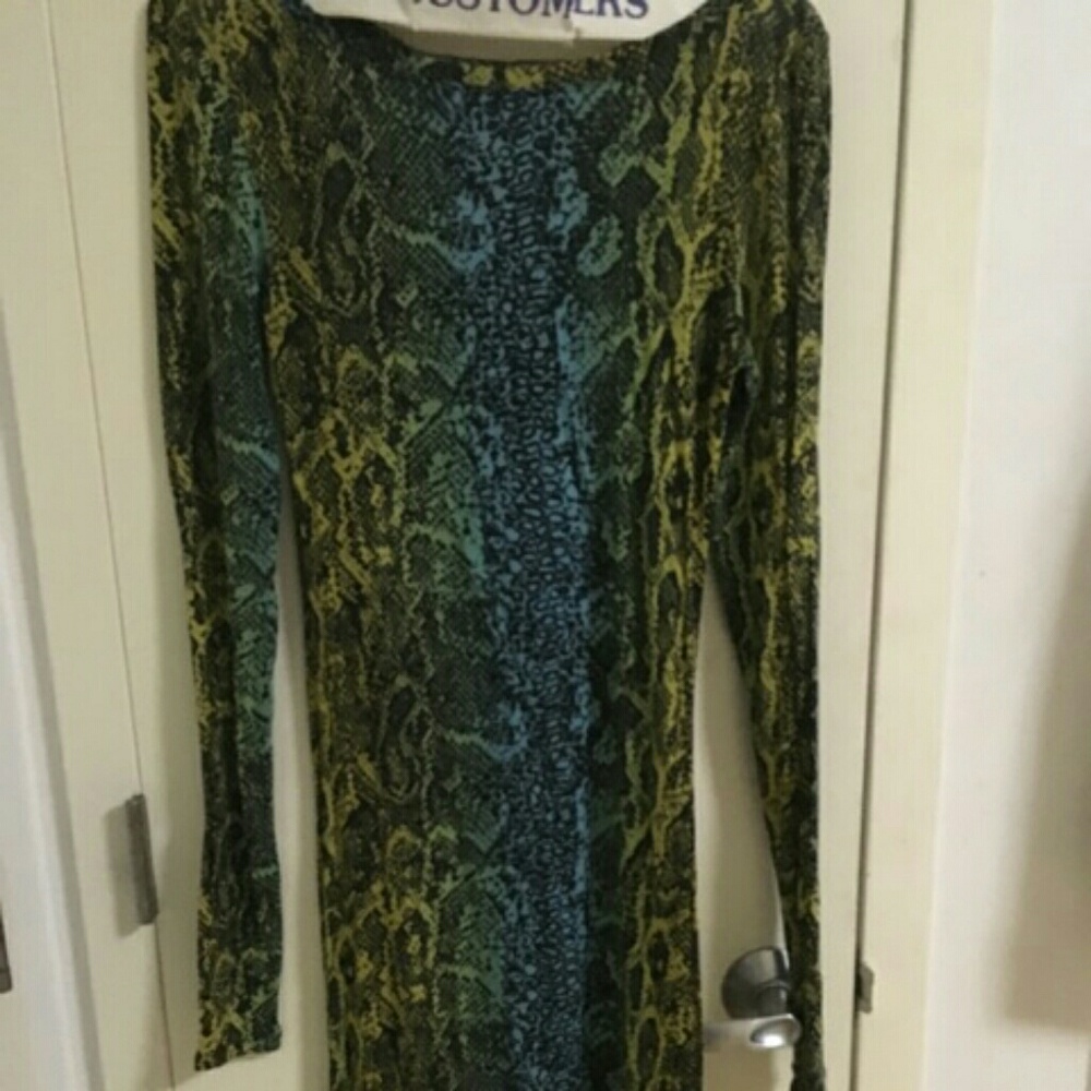 Sheer Bcbg