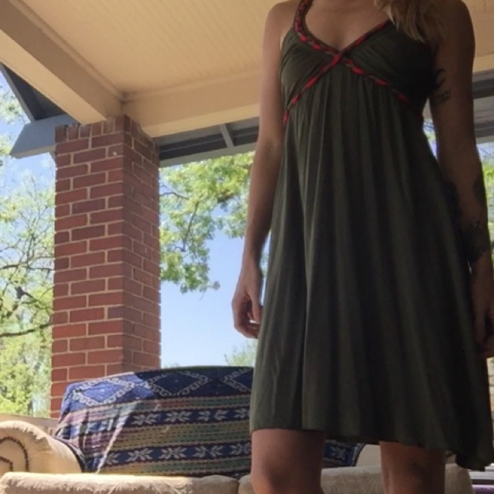 Flattering green braided dress sz S vintage