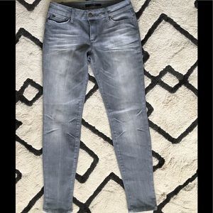🚫SOLD🚫Joe's Jeans Chelsea Skinny Grey Sz.27