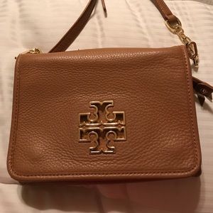 GORGEOUS Tory Burch crossbody bag