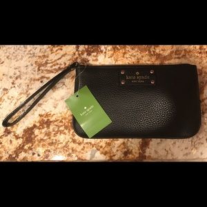 Kate Spade Zippered Chrissy (Black)