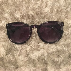 Diane von Furstenberg (DVF) sunglasses