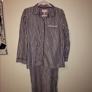 Victoria's Secret Pajamas Set