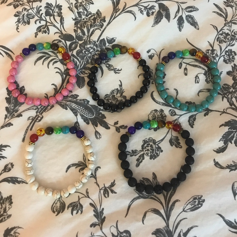Natural healing chakra bracelet