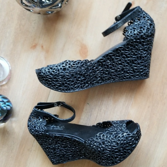 chic by lady couture jelly shoes