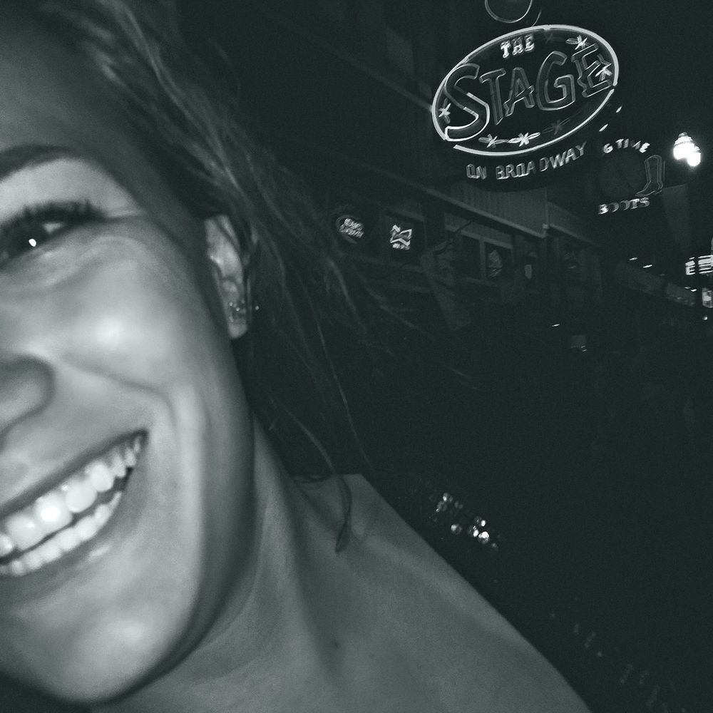 Meet your Posher, Kelli