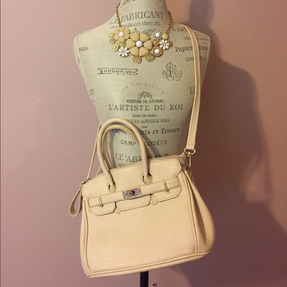 ✅2/10✅Creamy purse look a like Hermes