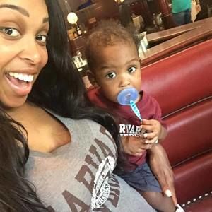 Meet your Posher, Renea