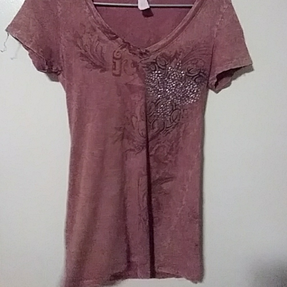 Daytrip Brown t-shirt with silver beaded cross