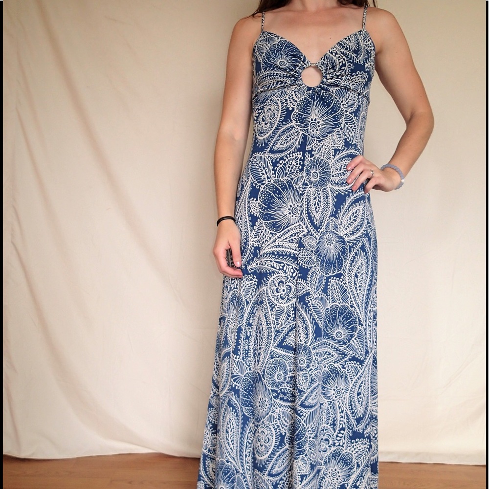 American Rag blue paisley maxi dress