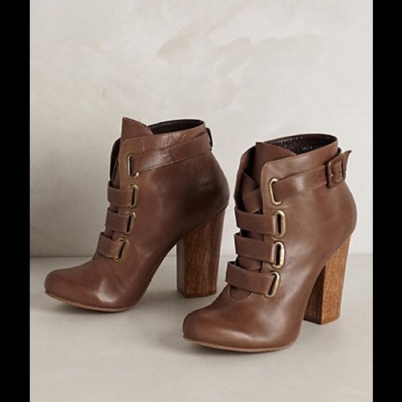 Anthropologie Shoes - Anthropologie Klub Nico Booties