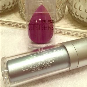 COVERPROOF Foundation + WUNDERBLEND Sponge
