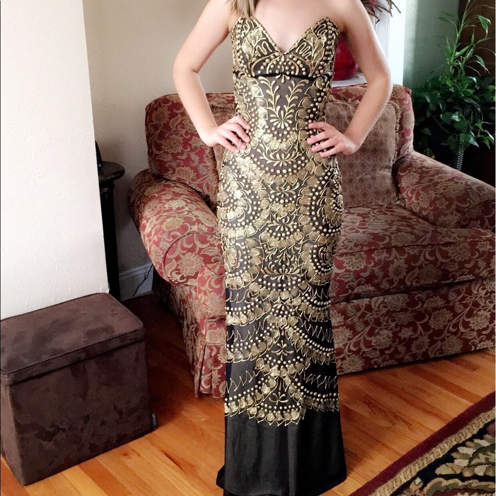 COCO GOWN IN BLACK WITH GOLD -- HOLT
