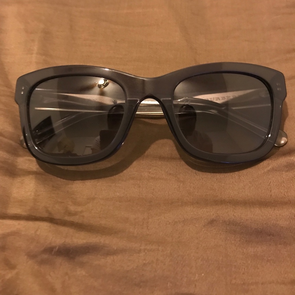 Burberry Unisex Wayfarer Sunglasses