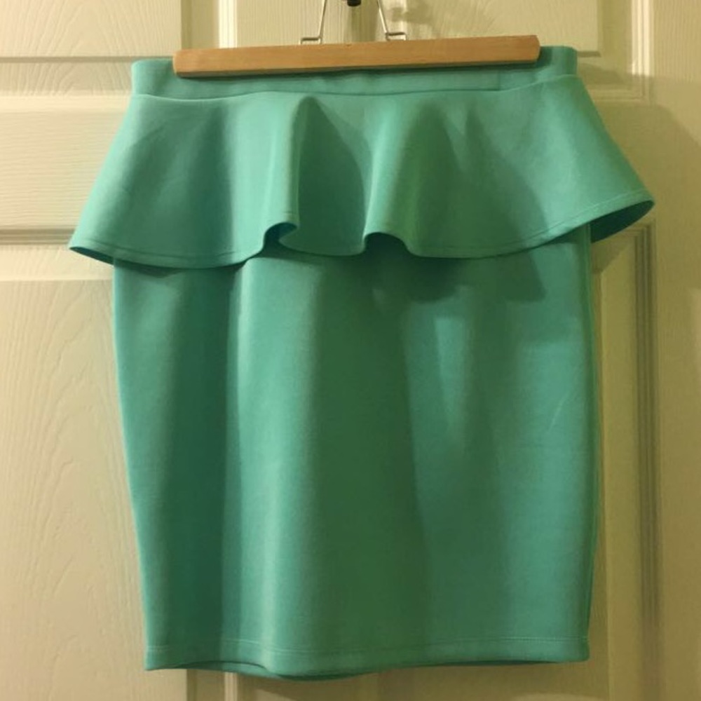 Peplum skirt