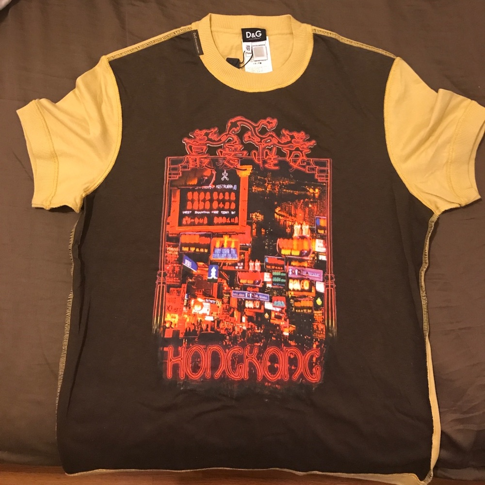 Men's Dolce & Gabbana "Hong Kong" T-Shirt