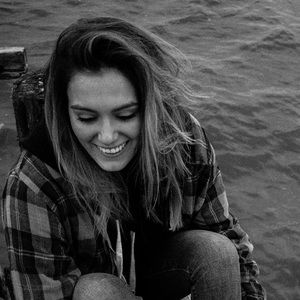 Meet your Posher, Taryn