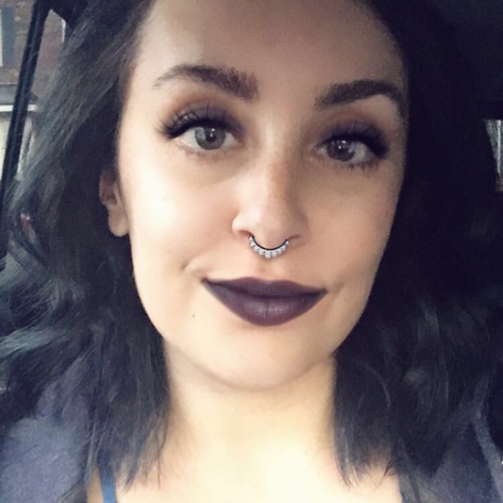 Meet your Posher, Lacey