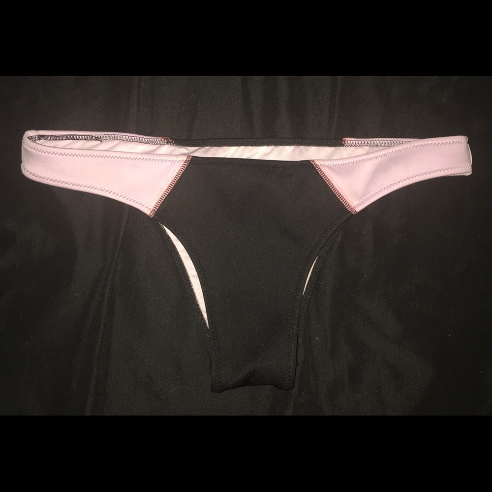 VS bikini bottoms