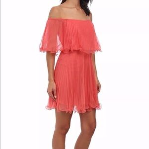BCBG MaxAzria Shalom Tier Pleat Lace Dress Size 0