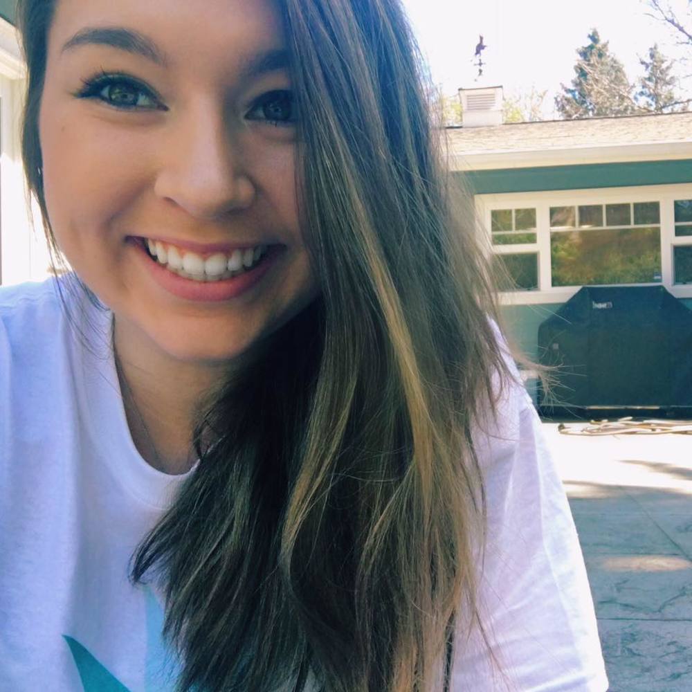 Meet your Posher, Michaela