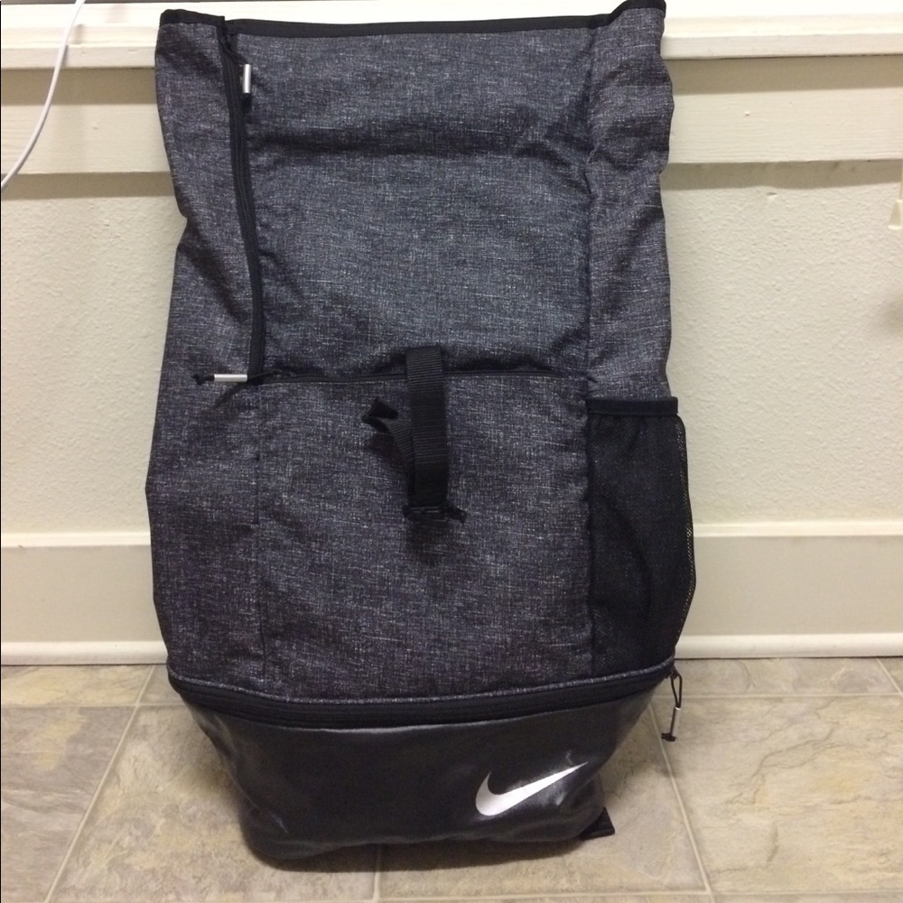 Nike backpack - Picture 3 of 7