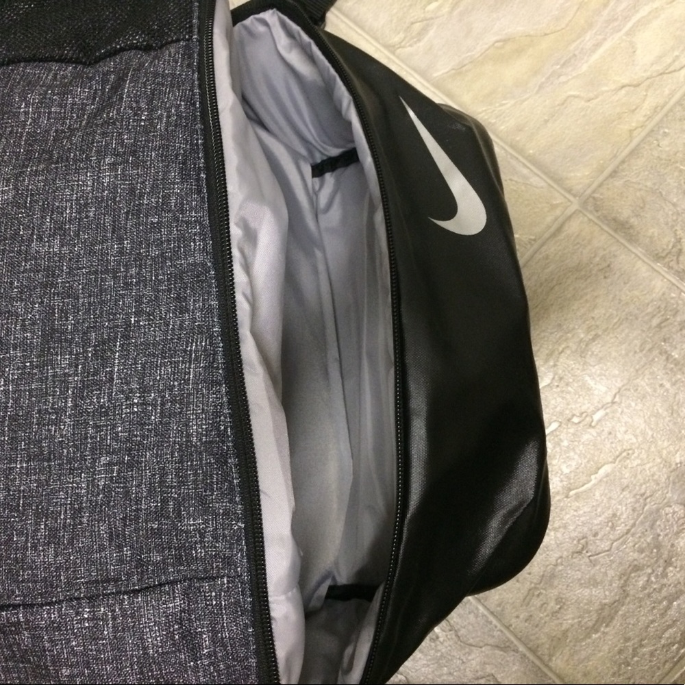 Nike backpack - Picture 7 of 7