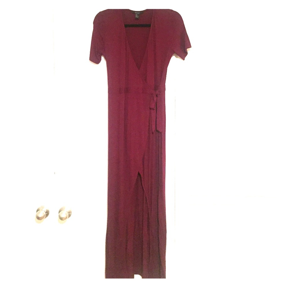Forever 21 maroon wrap maxi dress