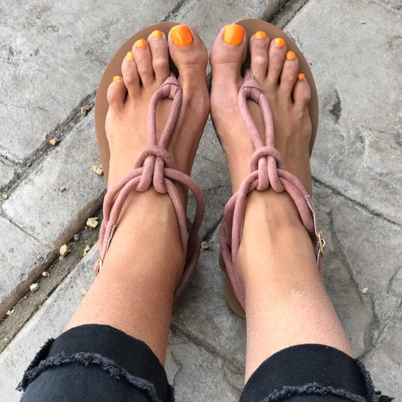 Blush Mauve Pink Knotted T-Strap Sandal - Picture 3 of 4