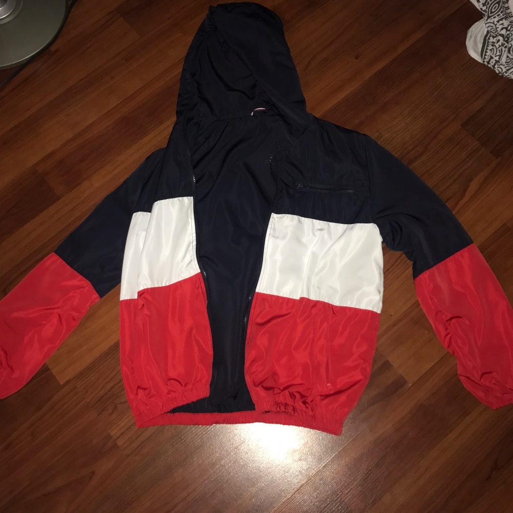 Brandy Melville Windbreaker
