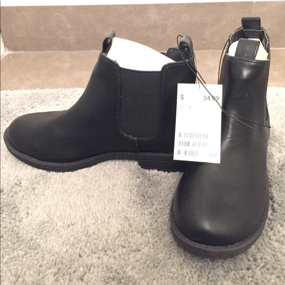 H&M Divided Ancle Booties