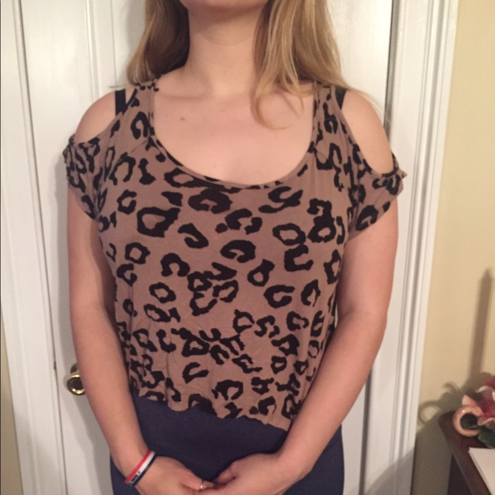 Cheetah slit sleeve