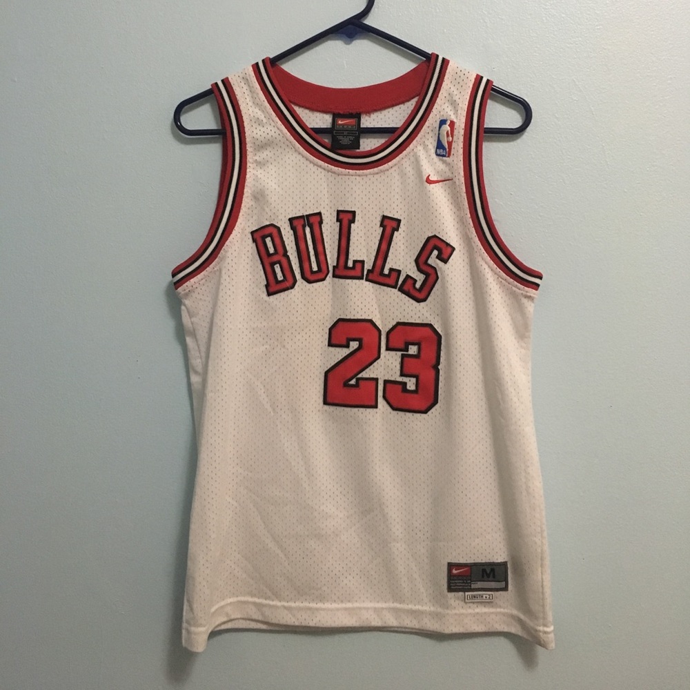 Youth/Women's Chicago Bulls Jordan Jersey
