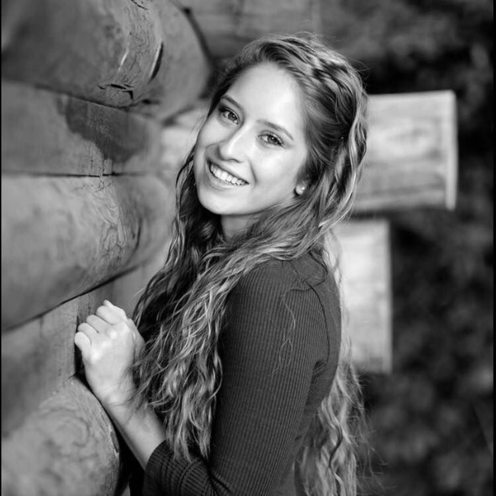 Meet your Posher, Victoria