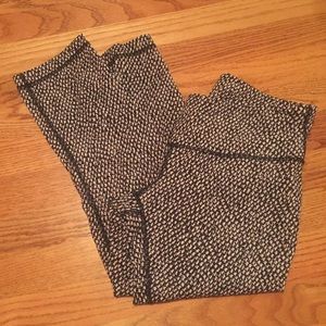 Lululemon Limited Edition Crop Pants