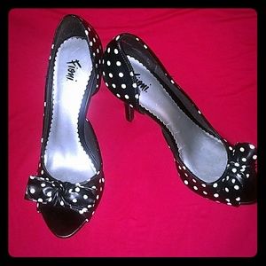 Fioni Pumps size 8.5