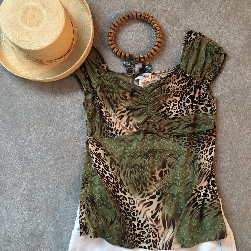 ❤️HP🎉Sweetheart neckline African print