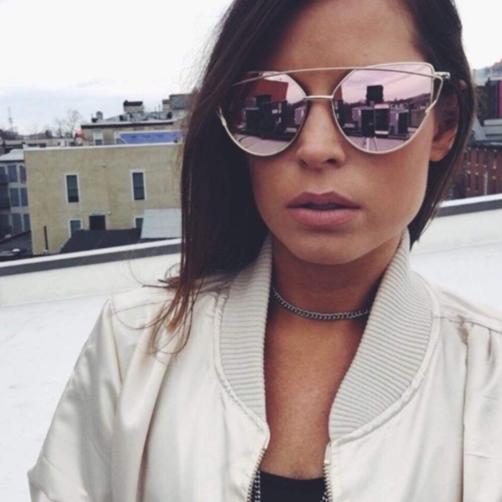 Pink mirrored sunnies