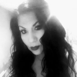 Meet your Posher, Coreen