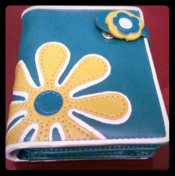 Wallet - Picture 2 of 5