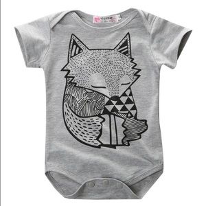 Unisex fox onsie