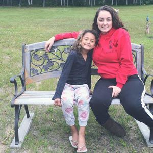 Meet your Posher, Destinee