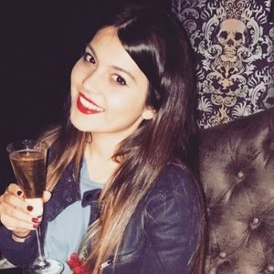 Meet your Posher, Maria