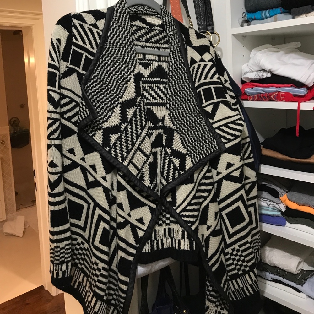 Cardigan sweater