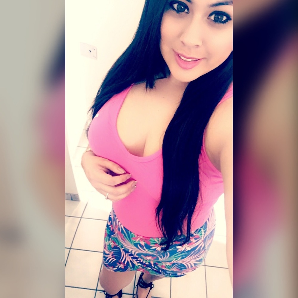 Meet your Posher, Noemi