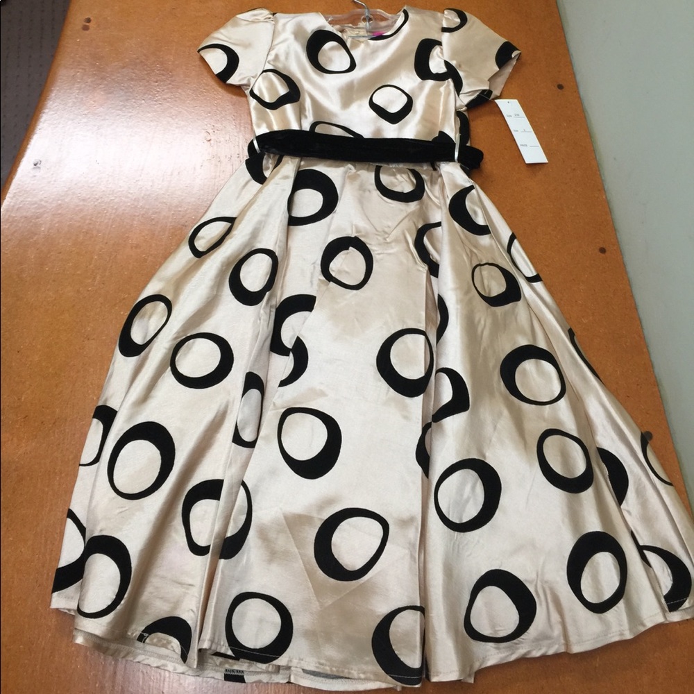 Party Dress, size 6 NWT